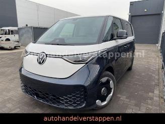 Vaurioauto  passenger cars Volkswagen ID.Buzz Bus 150 kW Pro 2× EL. Tur 2024/4