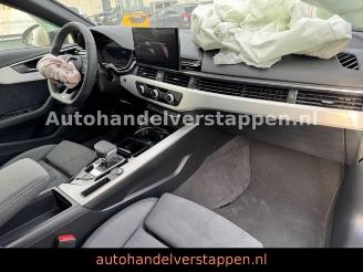 Audi A4 Avant 35 TFSI S line Plus Black Edition Pano picture 21