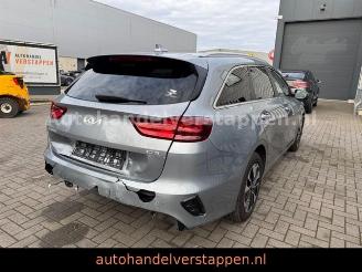 Kia Cee d Ceed Sportswagon Plug-in Hybrid Business Line picture 13