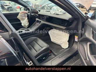 Porsche Taycan 350KW Panorama-Glasdach Leder 20zoll picture 21