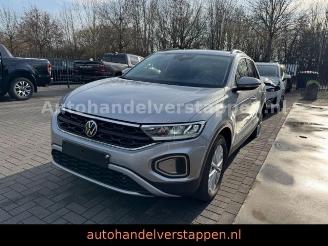 skadebil auto Volkswagen T-Roc Life 1.5TSI 110KW Facelift 2023/2