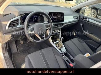 Volkswagen T-Roc Life 1.5TSI 110KW Facelift picture 24
