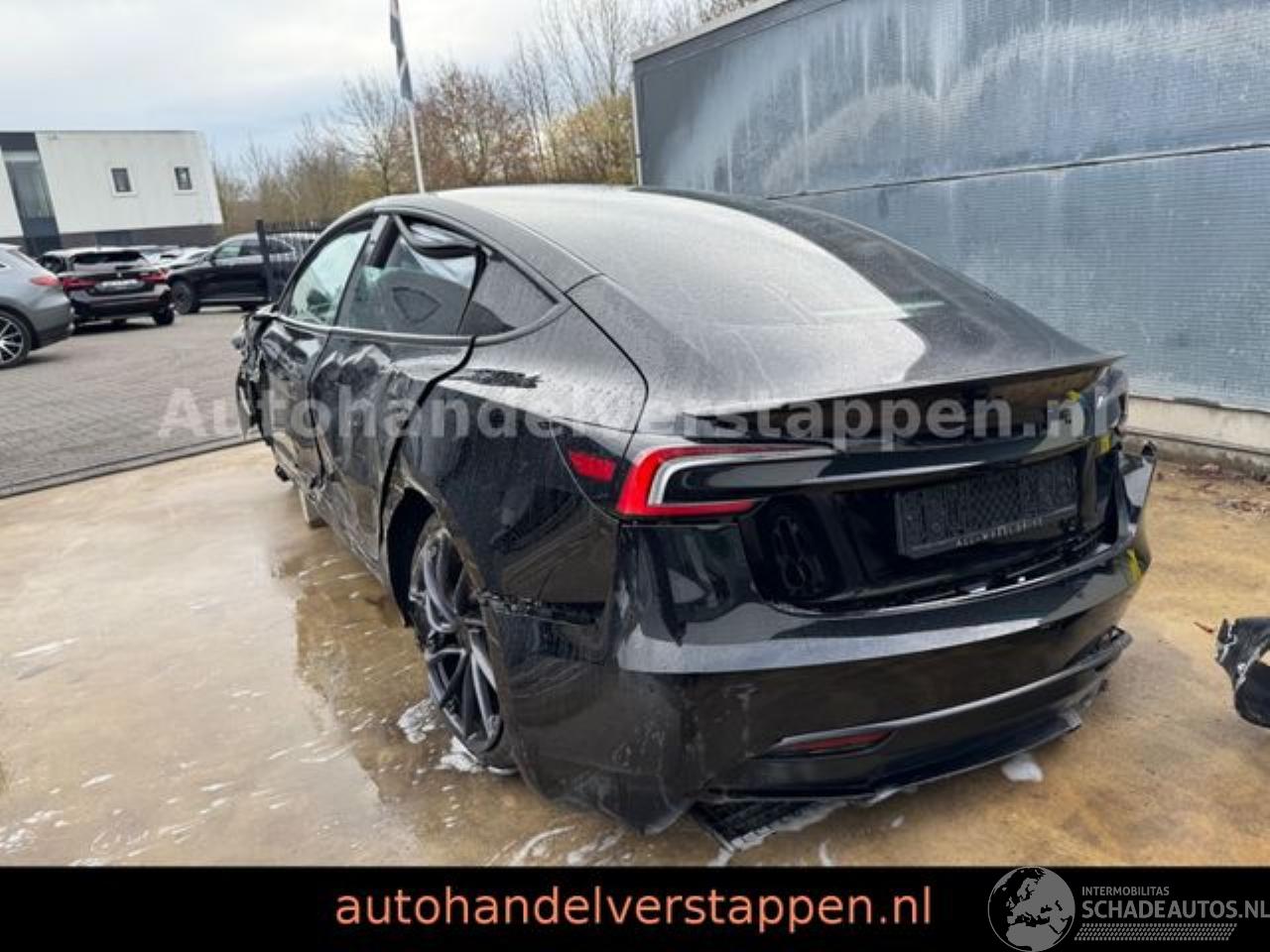 Tesla Model 3 AWD plaid  461KW HIGHLAND