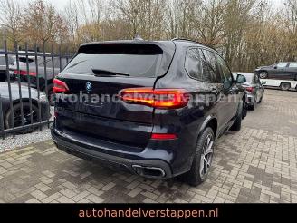 skadebil auto BMW X5 xDrive 45e M Sport 290KW Airmatic HUD 2022/9