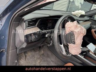 Audi Q8 e-tron 55 Quattro S line Pano 115KWH 300KW picture 16