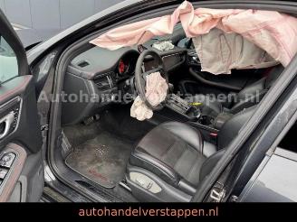 Porsche Macan GTS 2.9L 324KW SPORT CHRONO picture 34