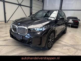 krockskadad bil auto BMW X5 50e xDrive M Sportpaket Airmatic 2024/6