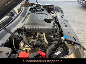 Land Rover Defender 90 Hard Top X-Dynamic SE D250 picture 16