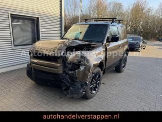 Land Rover Defender 90 Hard Top X-Dynamic SE D250 picture 5