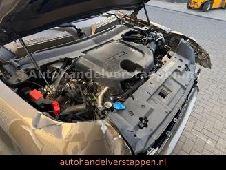 Land Rover Defender 90 Hard Top X-Dynamic SE D250 picture 14