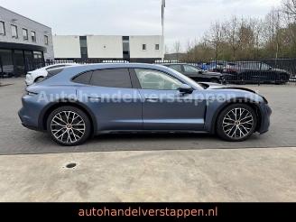 Porsche Taycan Cross Turismo 4 93KWH Panorama picture 41