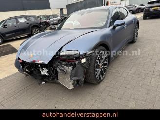 Porsche Taycan Cross Turismo 4 93KWH Panorama picture 11