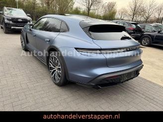 Porsche Taycan Cross Turismo 4 93KWH Panorama picture 2