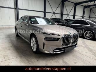 skadebil auto BMW 7-serie  2023/5