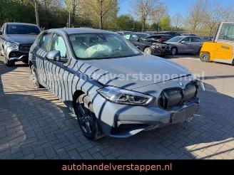 Unfallwagen BMW 1-serie  2023/11