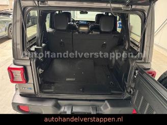 Jeep Wrangler Unlimited Plug-In Hybrid Sahara picture 24