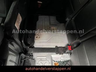 Jeep Wrangler Unlimited Plug-In Hybrid Sahara picture 25