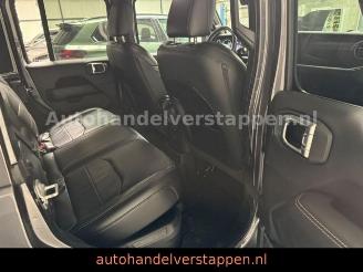 Jeep Wrangler Unlimited Plug-In Hybrid Sahara picture 21