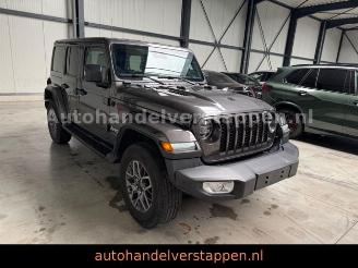 Jeep Wrangler Unlimited Plug-In Hybrid Sahara picture 3