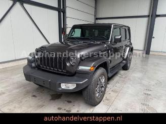 krockskadad bil auto Jeep Wrangler Unlimited Plug-In Hybrid Sahara 2022/6