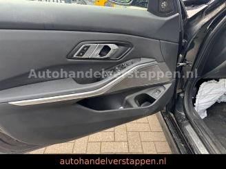 BMW 3-serie d Touring Sport Line 110KW Leder Navi LED picture 20