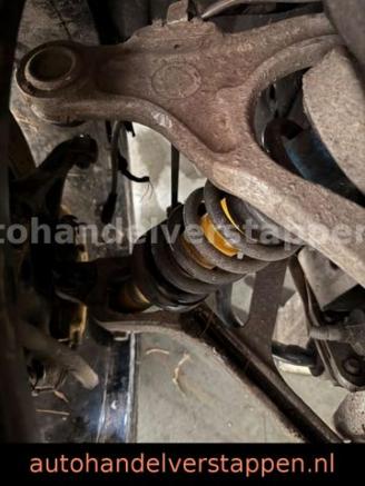 Lotus Emira 3.5 V6 298 kW AUT SE First Edition picture 32