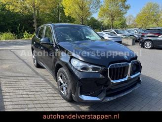 Unfallwagen BMW X1 25e xDrive 180KW Aut Premium-Paket LED 2024/11