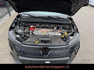 Renault Scenic E-TECH  220 Long Range Esprit Alpine picture 20