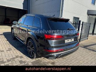 Schadeauto Audi Q7 55 TFSIe Quattro S line Plus 3× Matrix 2022/8