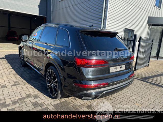 Audi Q7 55 TFSIe Quattro S line Plus 3× Matrix