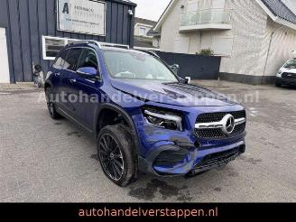 Vaurioauto  passenger cars Mercedes GLB 200 4Matic AMG Sport Panorama 2022/12