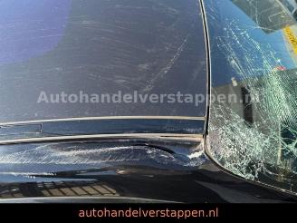 Porsche Taycan Sport Chrono Bose ACC GlasDach 93KWH picture 14