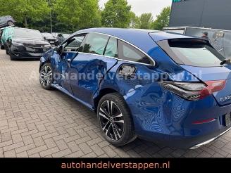 Mercedes Cla-klasse 250e Shooting Brake Panorama Facelift picture 7