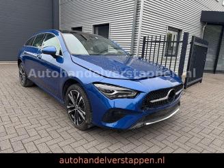 skadebil auto Mercedes Cla-klasse 250e Shooting Brake Panorama Facelift 2023/12