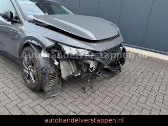 Peugeot 408 Plug in Hybrid S-S 180 Allure Automatic picture 12