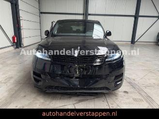 uszkodzony samochody osobowe Land Rover Range Rover sport SE P460e Pano Meridian 2024/2
