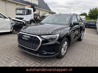 Unfallwagen Audi Q3 45 TFSI e S-Tronic 180KW Plug in Navi MMI 2023/9