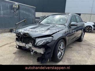Schadeauto Mercedes GLC 220 d 4Matic AMG Sport Pano 2018/9