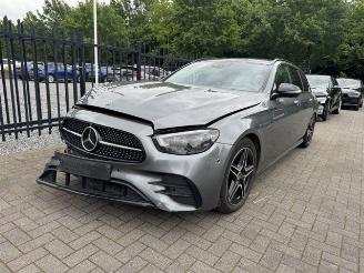 skadebil auto Mercedes E-klasse 300 d 4Matic AMG Sport Pano Burm AHK 2020/12