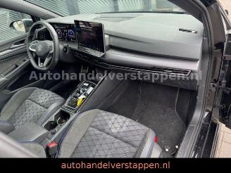 Volkswagen Golf VIII Variant 2.0 TDI 110 kW R-Line AUT. picture 19