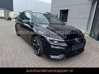  Volkswagen Golf VIII Variant 2.0 TDI 110 kW R-Line AUT. 2025/12