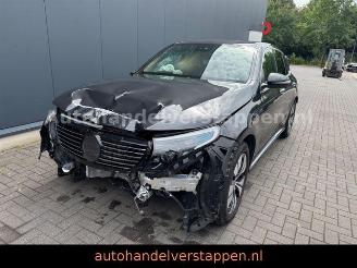 Vaurioauto  passenger cars Mercedes EQC 400 4Matic Urban Sport 300KW 2021/6