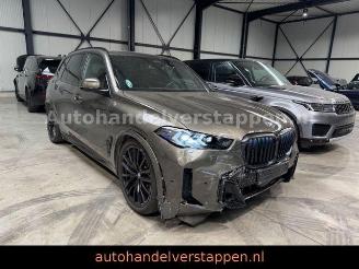 škoda osobní automobily BMW X5 50e xDrive M Sport Pano Harman AHK LED VOLL 2024/11