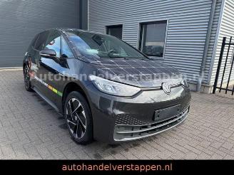 Avarii autoturisme Volkswagen ID.3 Pro Performance 150 kW Navi CAM LED 2023/3