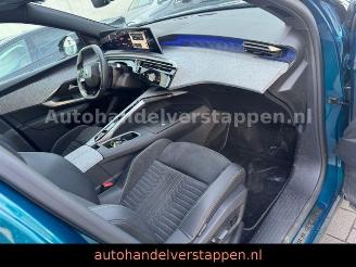 Peugeot 5008 Hybrid 145 GT AUTO 7-Personen picture 22