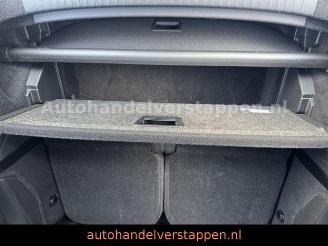 Peugeot 5008 Hybrid 145 GT AUTO 7-Personen picture 19