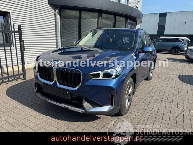 BMW X1 sDrive 18i Automatic Premium-Paket LED