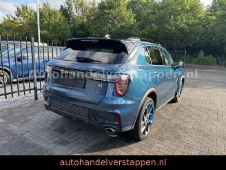 Lynk & Co 01 1.5 TD PHEV 192 kW Panorama LED picture 4