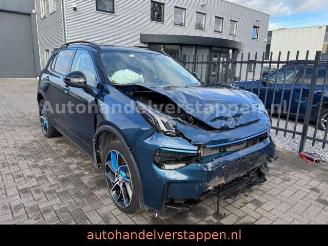 Lynk & Co 01 1.5 TD PHEV 192 kW Panorama LED picture 7