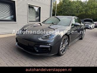 Damaged car Porsche Panamera 4 E-Hybrid 340KW Sport chrono 2017/9